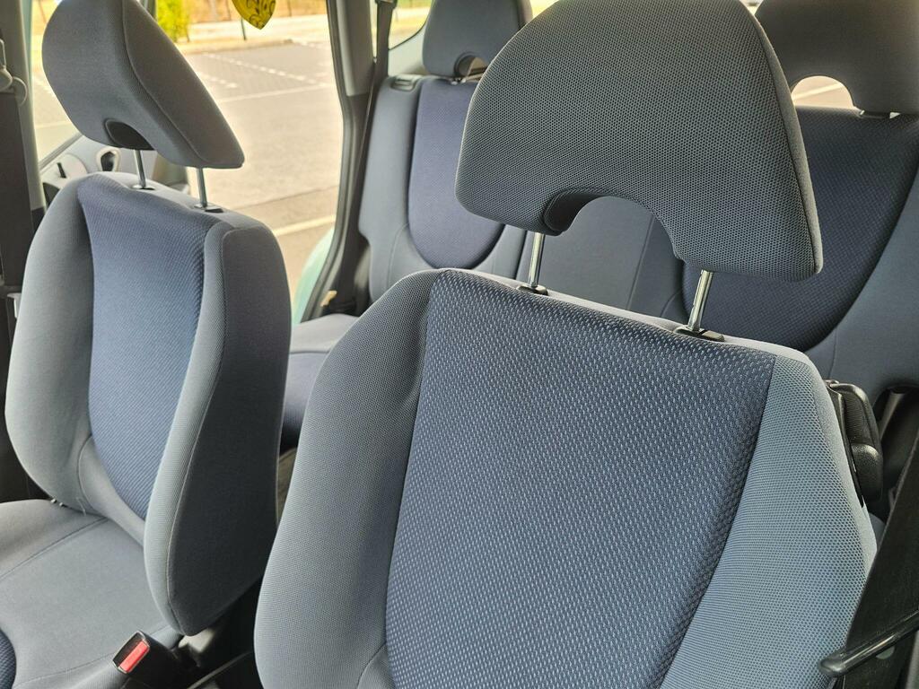 Honda Jazz 1.4 I-dsi Se Cvt-7 Blue #13