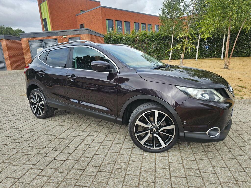 Nissan Qashqai 1.6 Dci Tekna Xtron 2Wd Euro 5 Ss Black