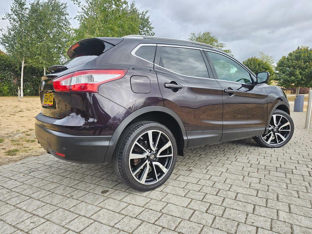 Nissan Qashqai 1.6 Dci Tekna Xtron 2Wd Euro 5 Ss Black #3
