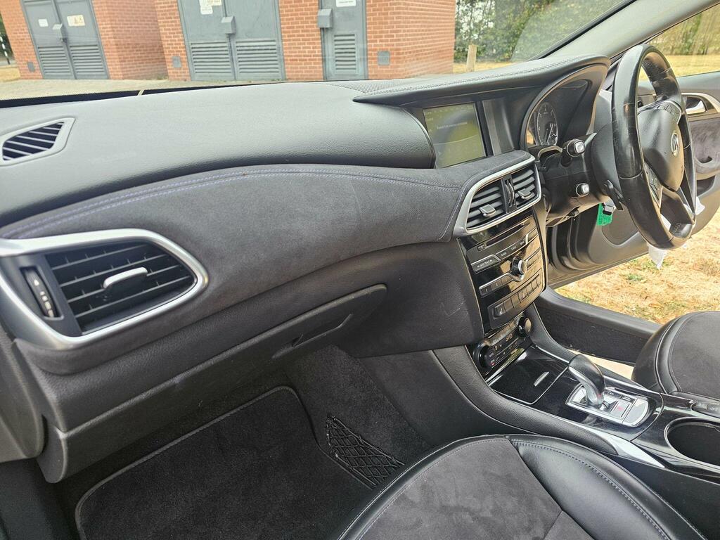 Infiniti Q30 1.5D Business Executive Dct Euro 6 Ss Grey #23