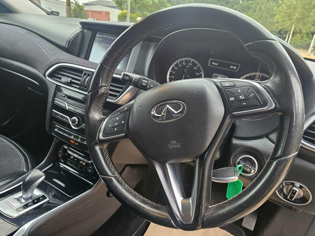 Infiniti Q30 1.5D Business Executive Dct Euro 6 Ss Grey #25