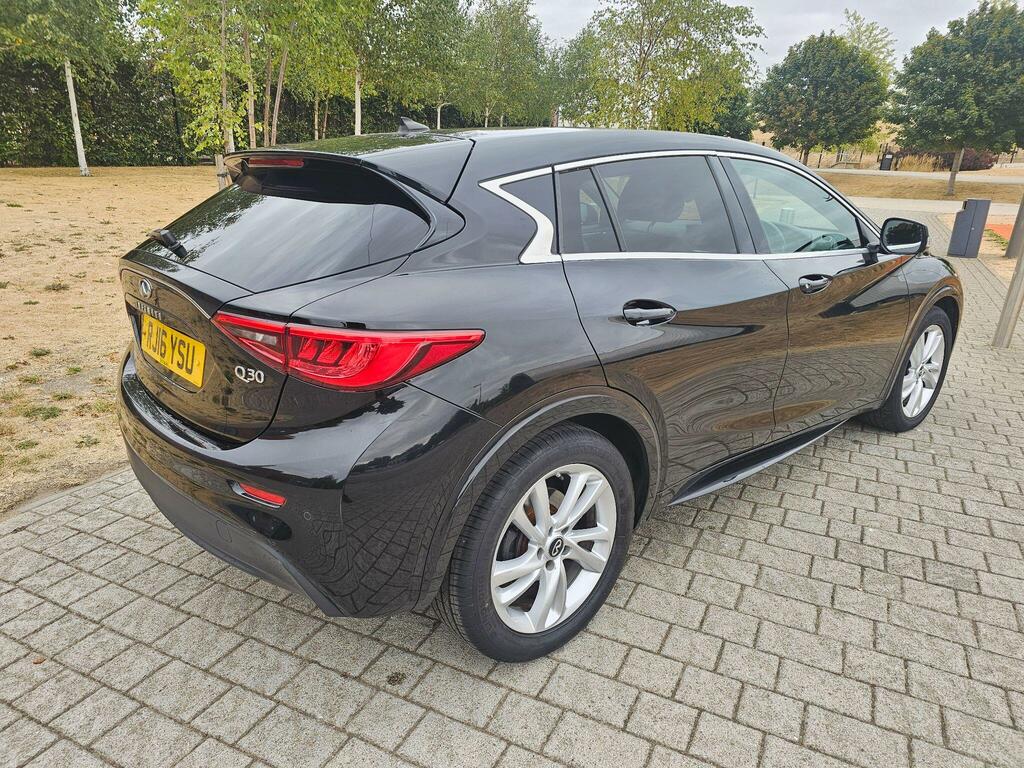Infiniti Q30 1.5D Business Executive Dct Euro 6 Ss Grey #10