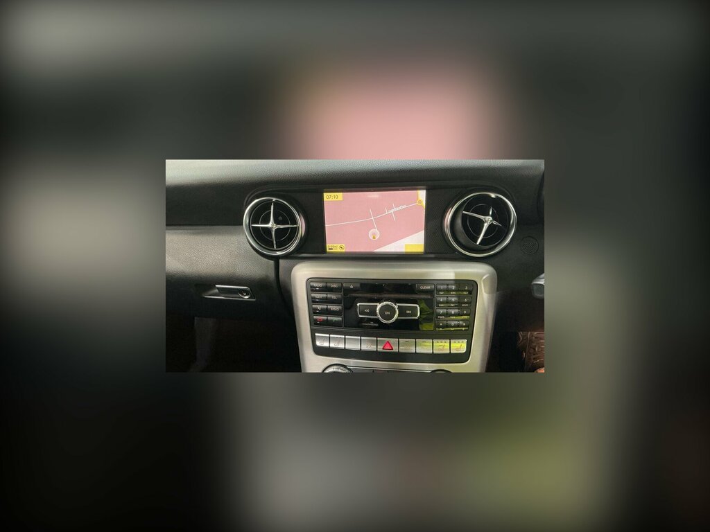 Mercedes-Benz SLK 1.8 Slk200 Blueefficiency Amg Sport Edition 125 G- Silver #2