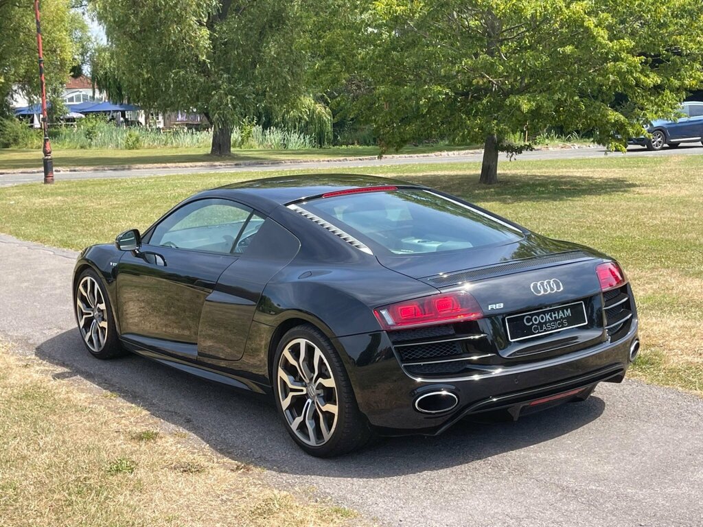 Audi R8  Black #13