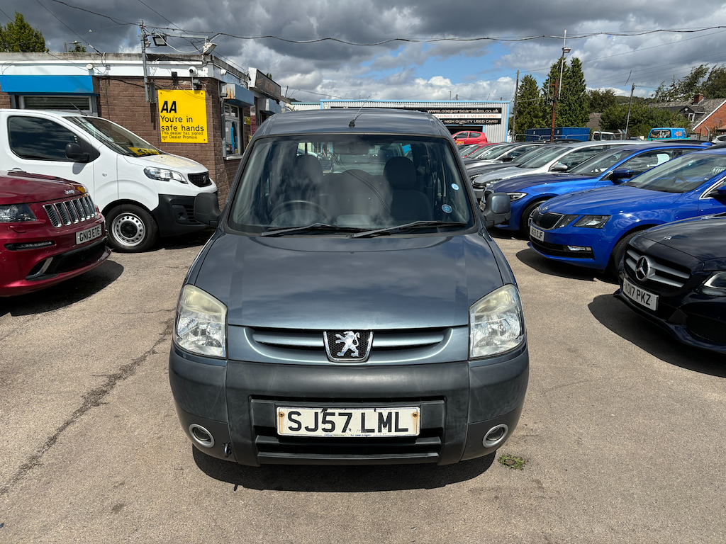 Peugeot Partner Combi Totem  #2