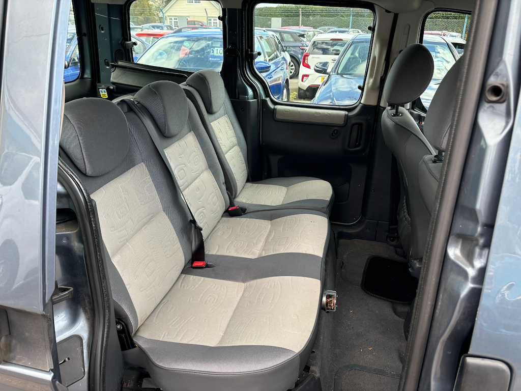 Peugeot Partner 1.6 Hdi 600Lx White #8