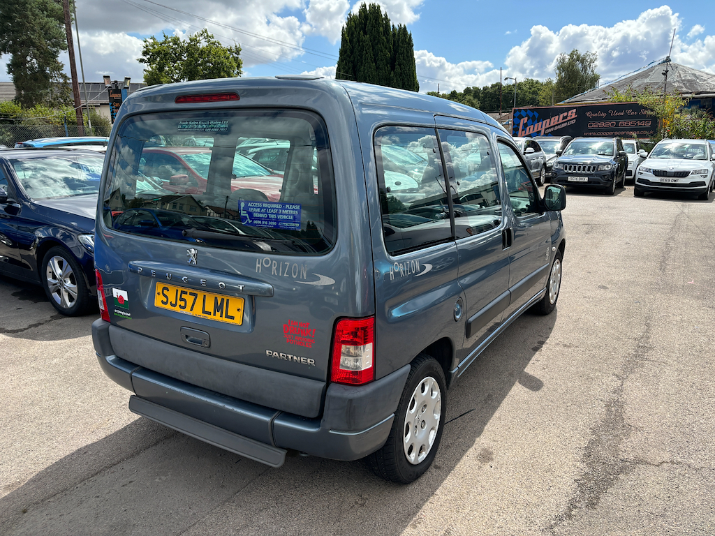 Peugeot Partner Combi Totem  #6