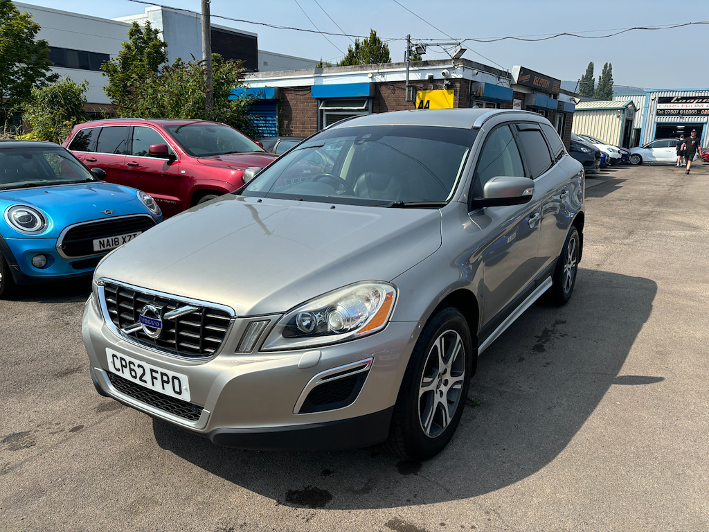 Volvo XC60 D5 Se Lux Nav Awd  #3