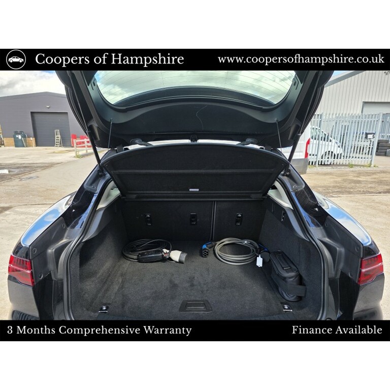 Jaguar I-Pace Electric Black #5