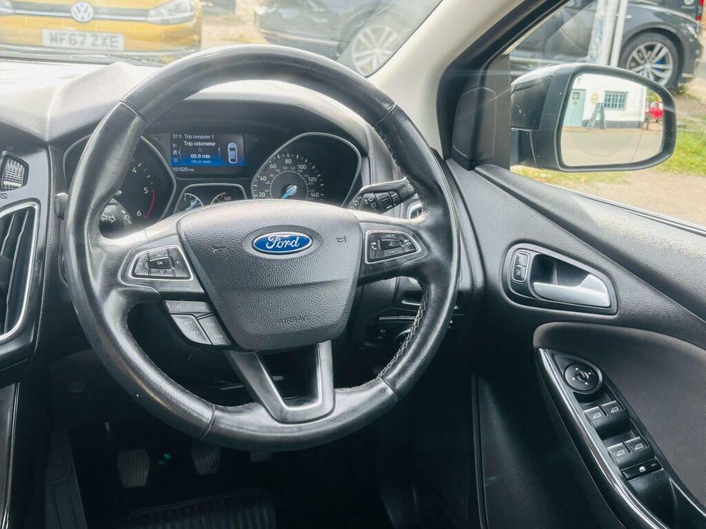 Ford Focus 1.5T Ecoboost Titanium Estate 15 Grey #13