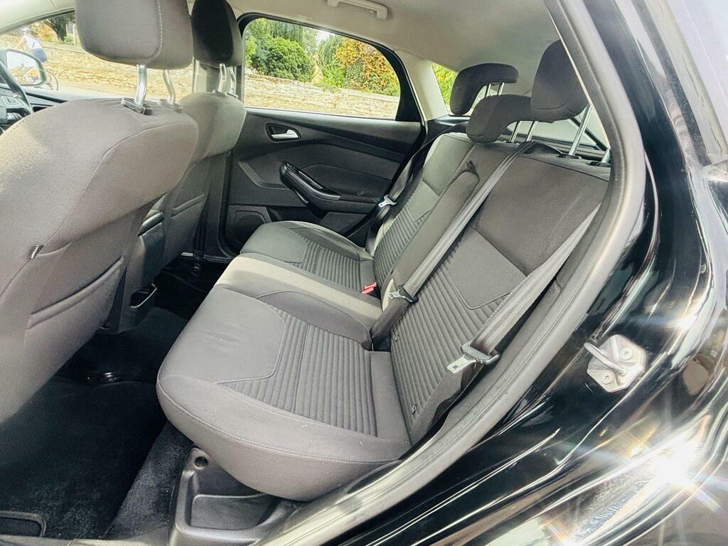 Ford Focus 1.5T Ecoboost Titanium Estate 15 Grey #20