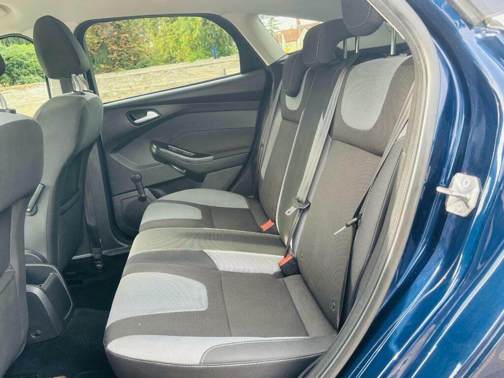 Ford Focus 1.0T Ecoboost Zetec Estate Euro Silver #11
