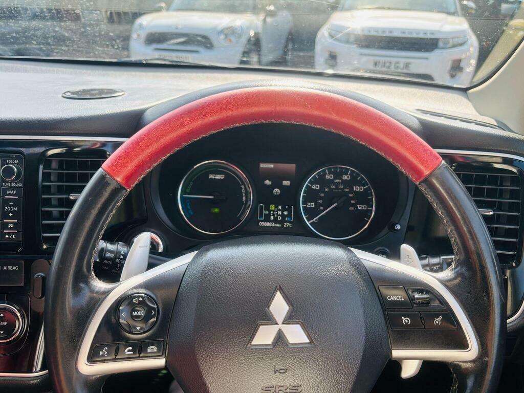 Mitsubishi Outlander 2.0H 12Kwh Gx4h Suv Plug-in Hybrid Cvt White #22