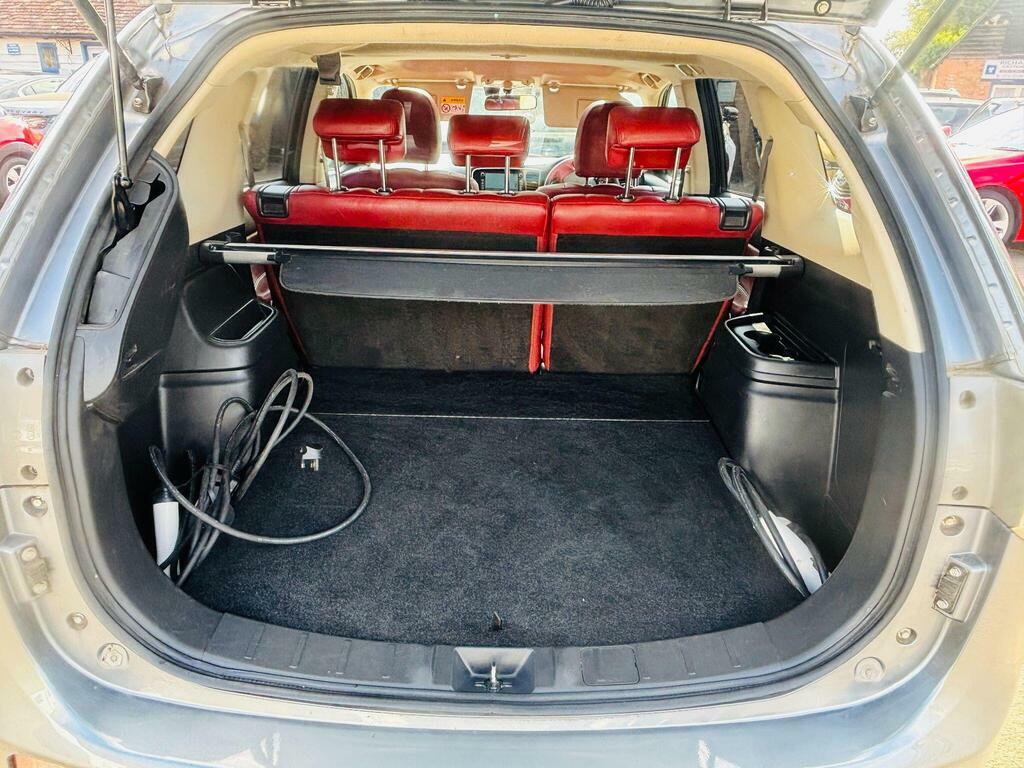 Mitsubishi Outlander 2.0H 12Kwh Gx4h Suv Plug-in Hybrid Cvt White #20
