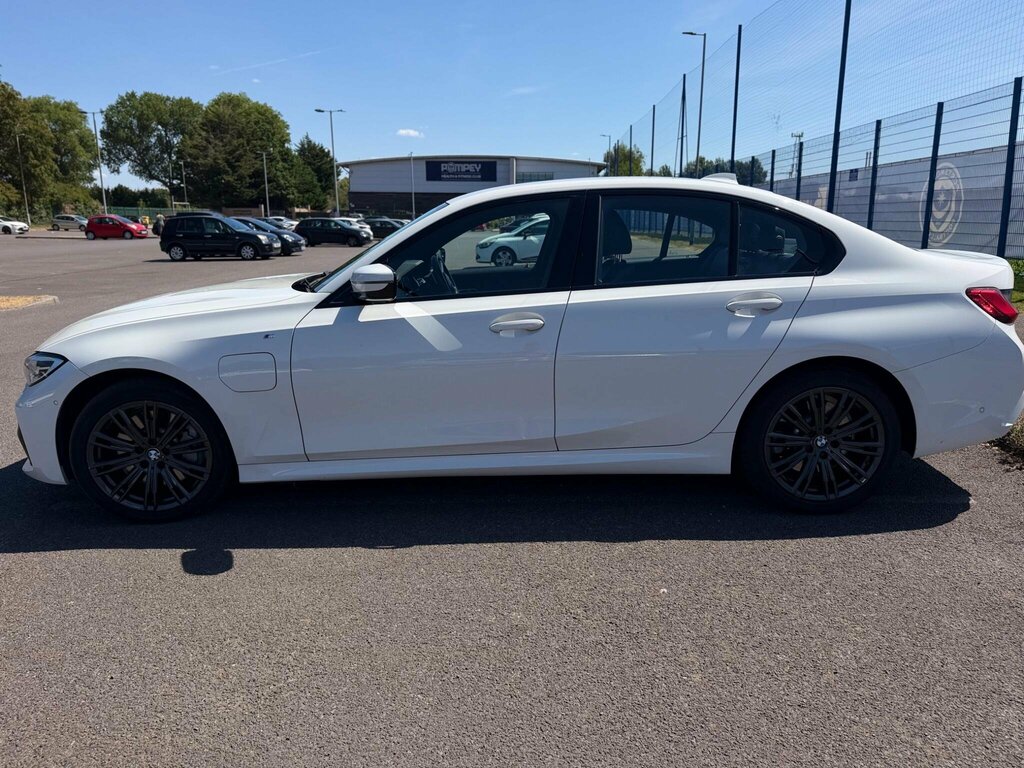BMW 3 Series 2.0 330E 12Kwh M Sport Xdrive Euro 6 Ss White #4