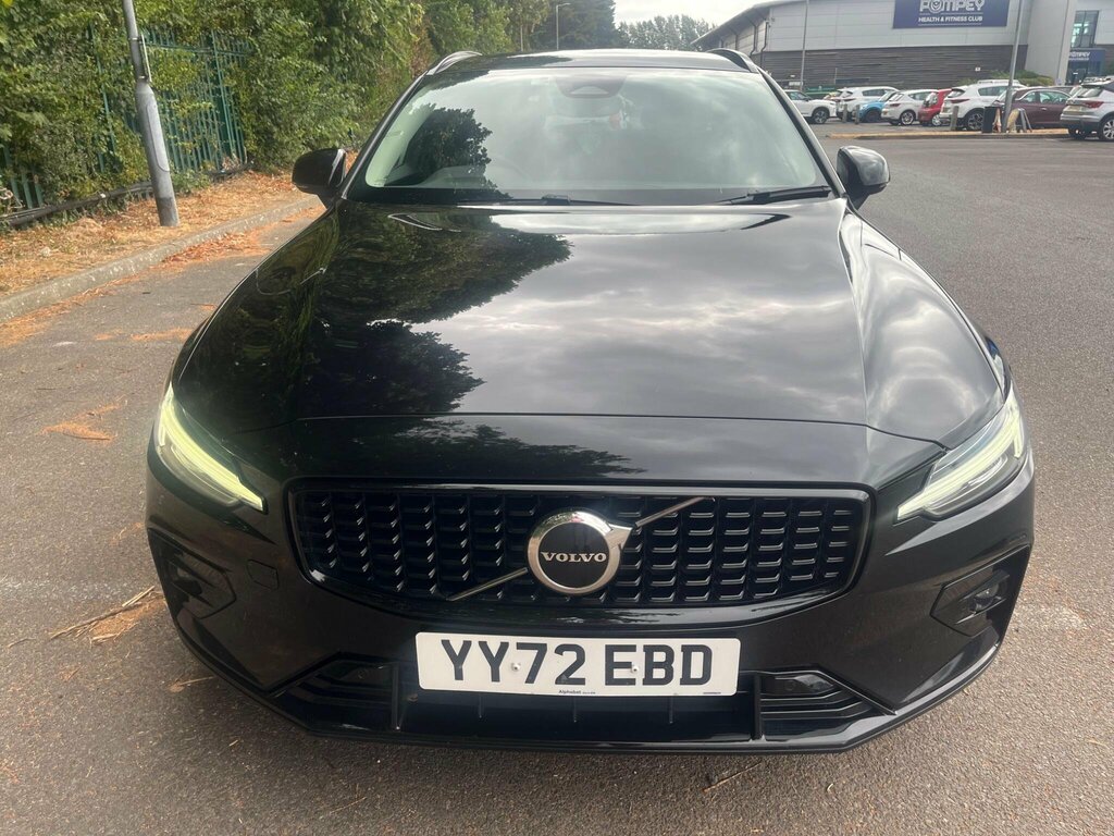 Volvo V60 2.0 B3 Mhev Plus Dct Euro 6 Ss Black #2