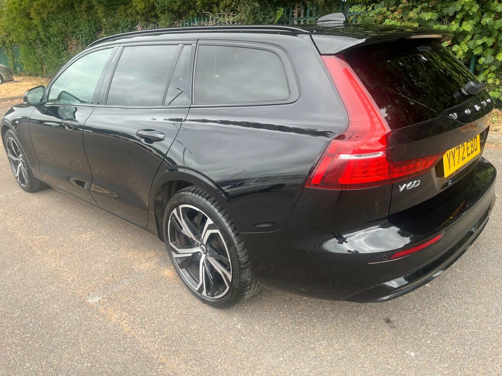 Volvo V60 2.0 B3 Mhev Plus Dct Euro 6 Ss Black #5