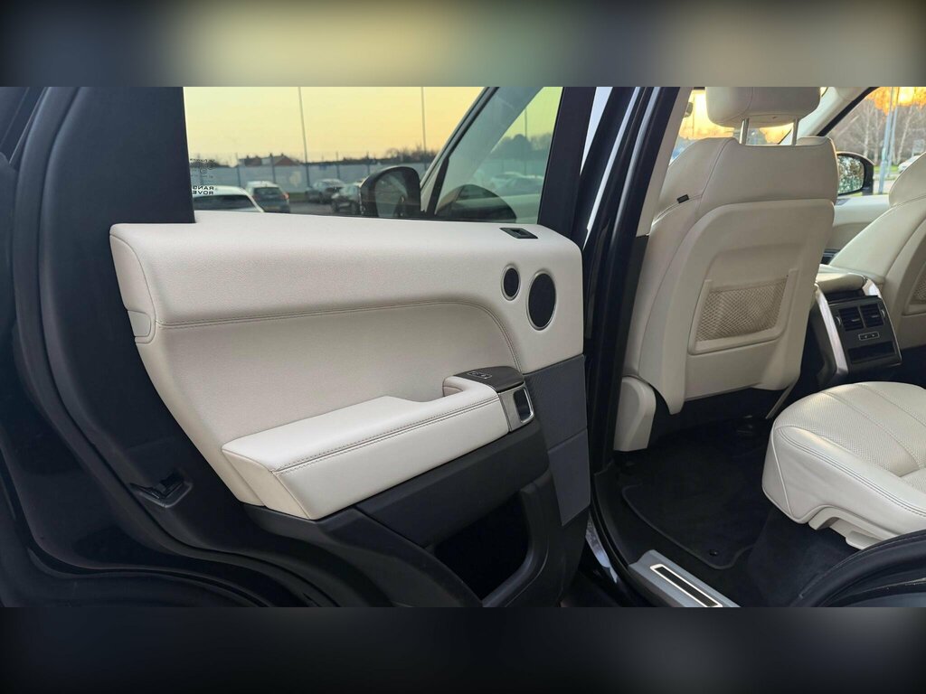 Land Rover Range Rover Sport Range Rover Sport Hse Sdv6 White #11