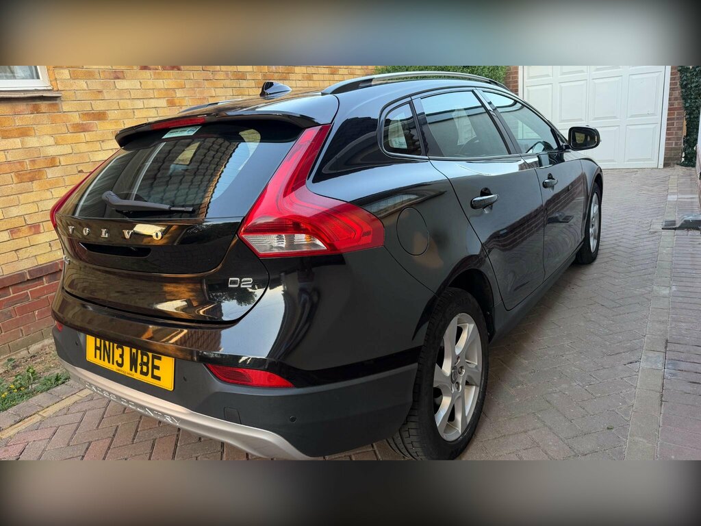Volvo V40 Cross Country 1.6 D2 Lux Nav Powershift Euro 5 Ss Black #4
