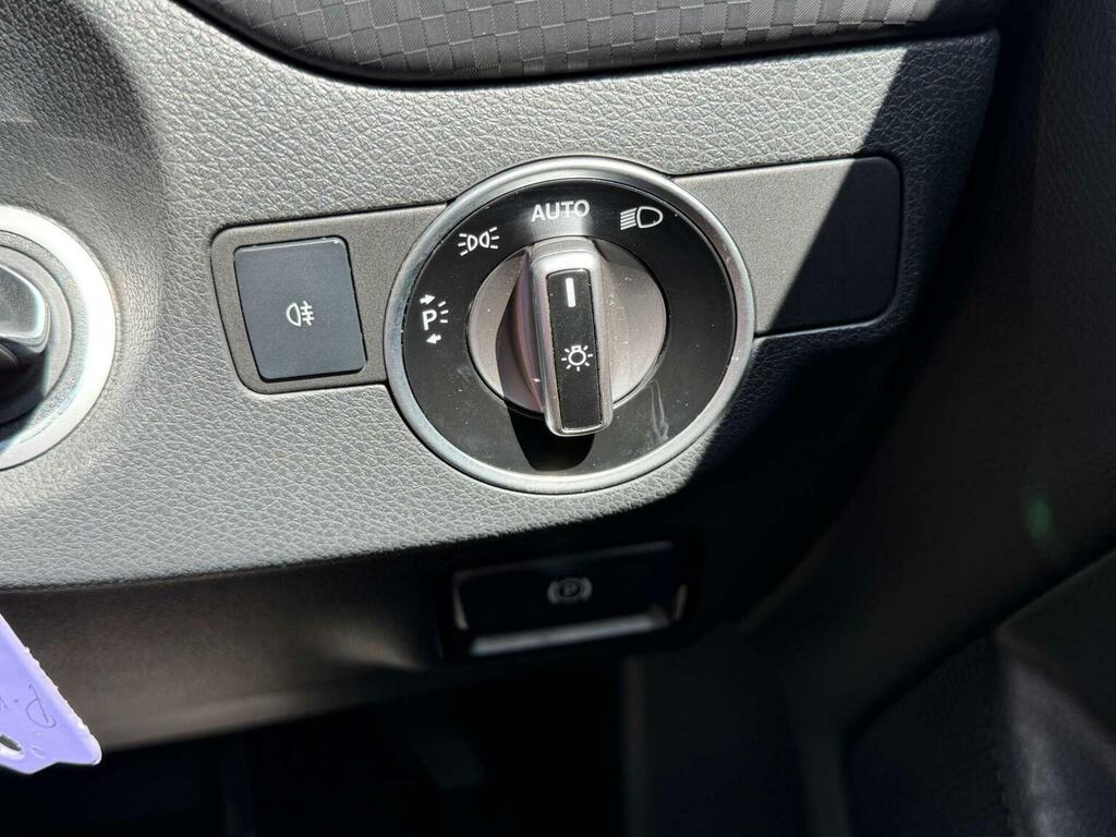 Mercedes-Benz A Class A180d Amg Line Premium White #13