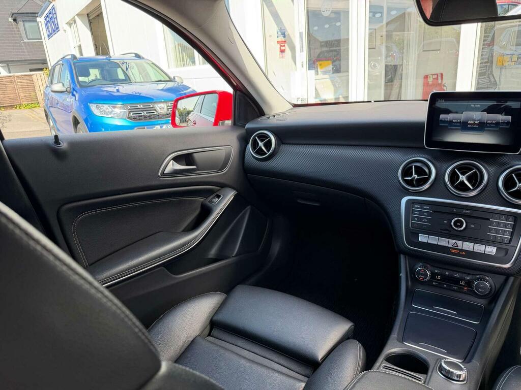 Mercedes-Benz A Class A180d Amg Line Premium White #17