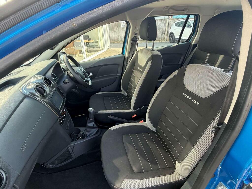 Dacia Logan Stepway Estate 0.9 Tce Techroad Euro 6 Ss 201919 Red #18