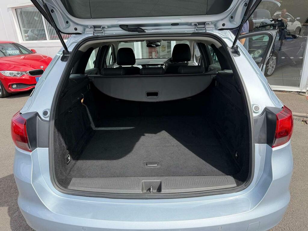 Vauxhall Astra 1.5 Turbo D Business Edition Nav Silver #22