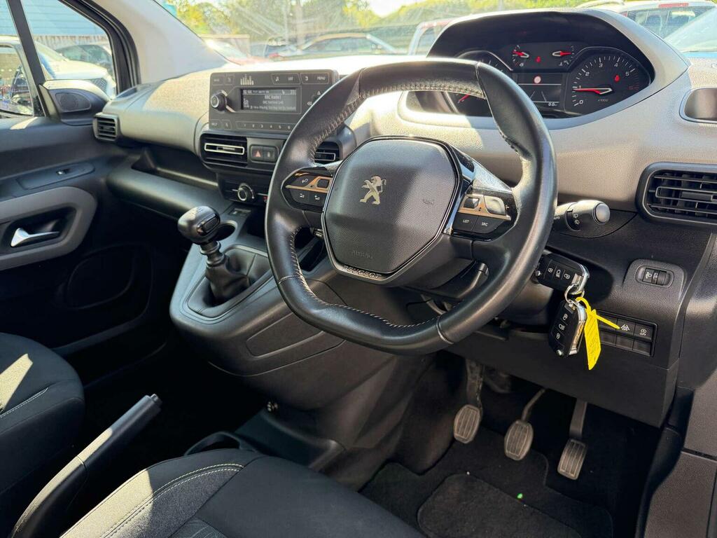 Peugeot Rifter 1.2 Puretech Active Standard Mpv Euro 6 Ss Blue #3