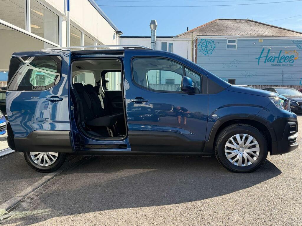 Peugeot Rifter Bluehdi Ss Allure #32