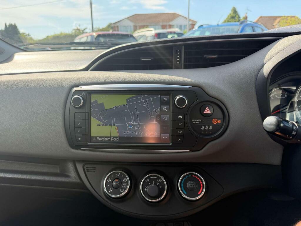 Toyota Yaris 1.5 Vvt-i Icon Tech Euro 6 Blue #9