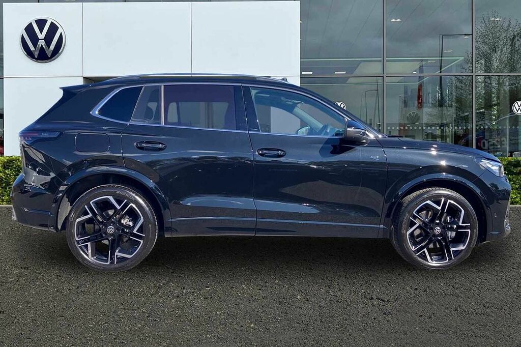 Volkswagen Tiguan 2.0 Tdi R-line Dsg KS75AXG Black #4
