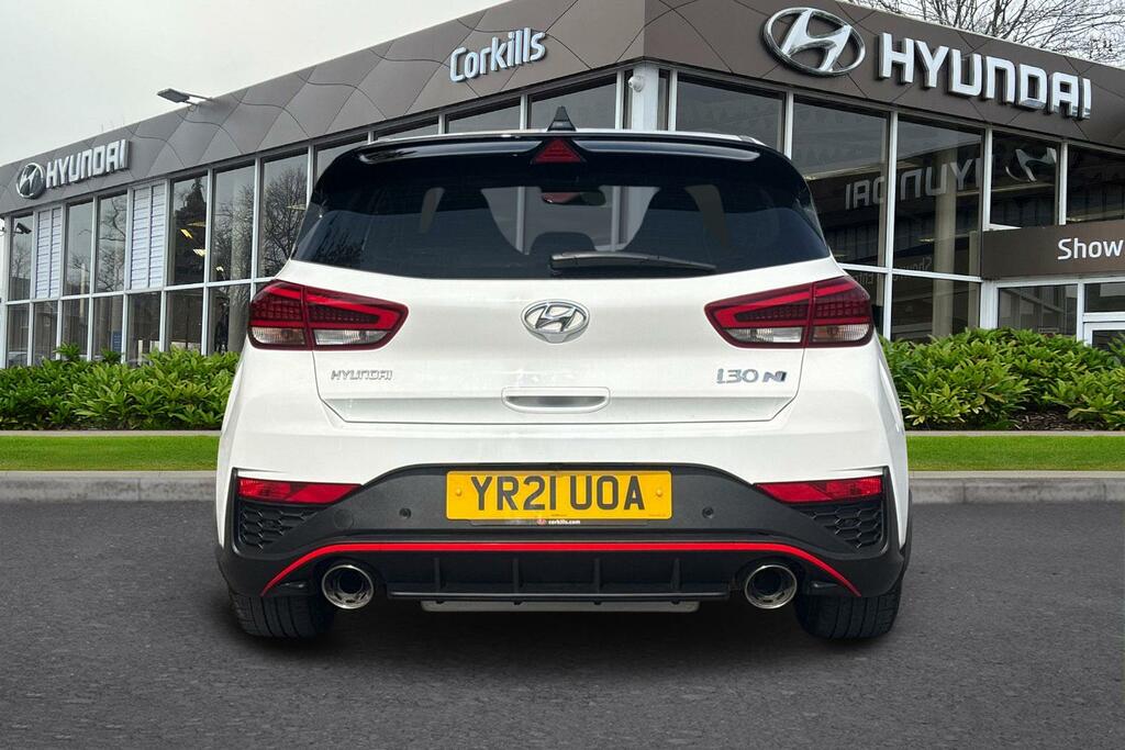 Hyundai I30 1.4 Comfort Euro 4 Red #7