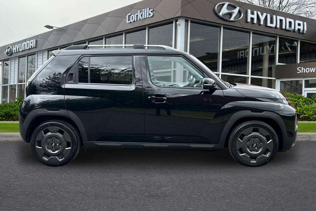 Hyundai Inster Cross Black #4
