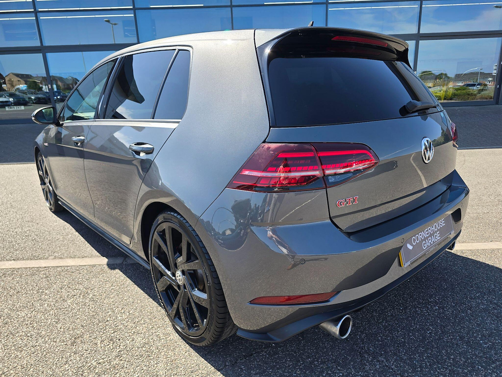 Volkswagen Golf Gti Performance Tsi Dsg Grey #4