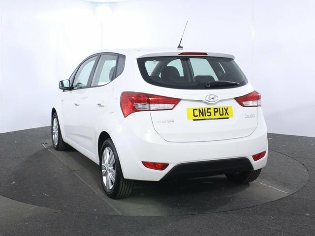 Hyundai Ix20 1.6 Active Hatchback Euro 5 123 B White #5