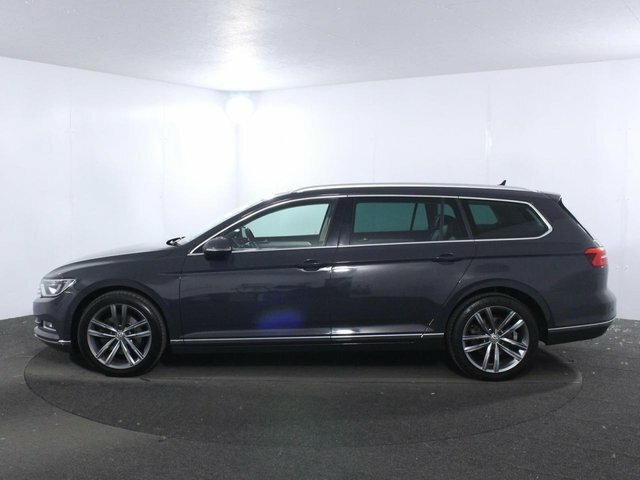 Volkswagen Passat 2.0 Tdi Gt Estate Dsg Euro 6 Ss 150 DG67YNO Grey #4