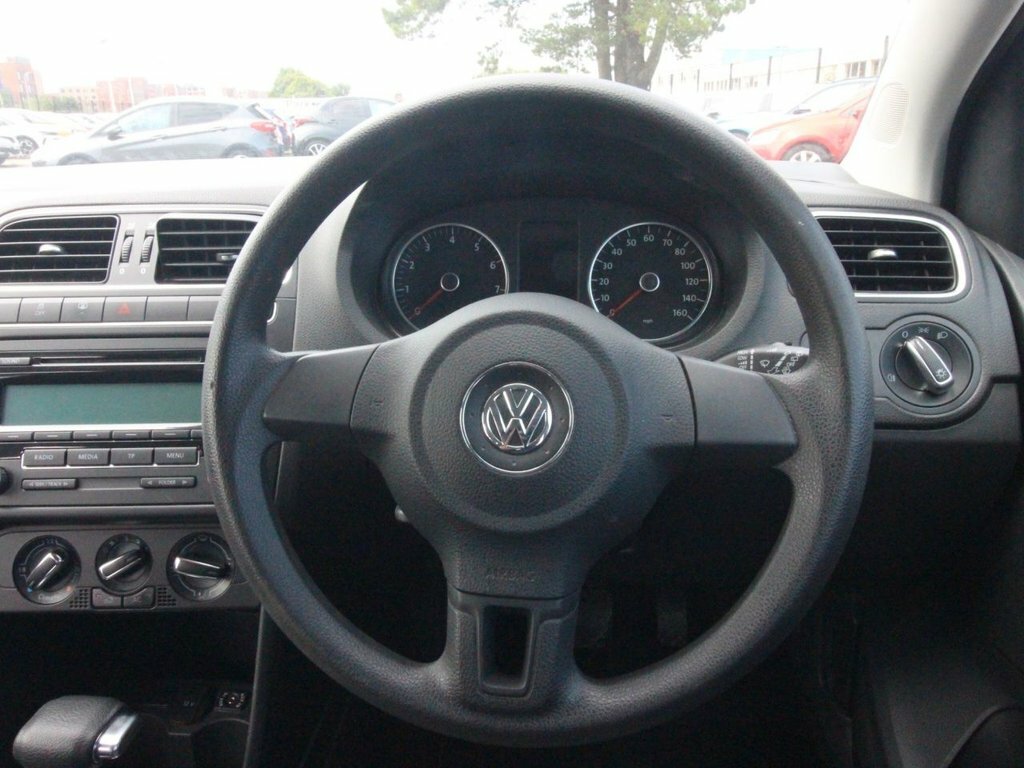 Volkswagen Polo Hatchback 1.4 Tdi Match 200909 Blue #28