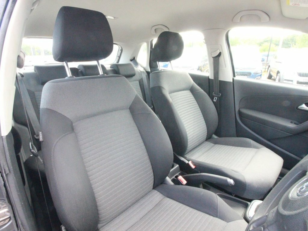 Volkswagen Polo Hatchback 1.4 Tdi Match 200909 Blue #24