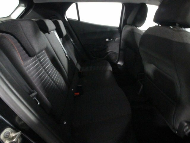 Peugeot 2008 1.2 Puretech 130 Eat8 Allure Premium Cwvehiclemark White #16
