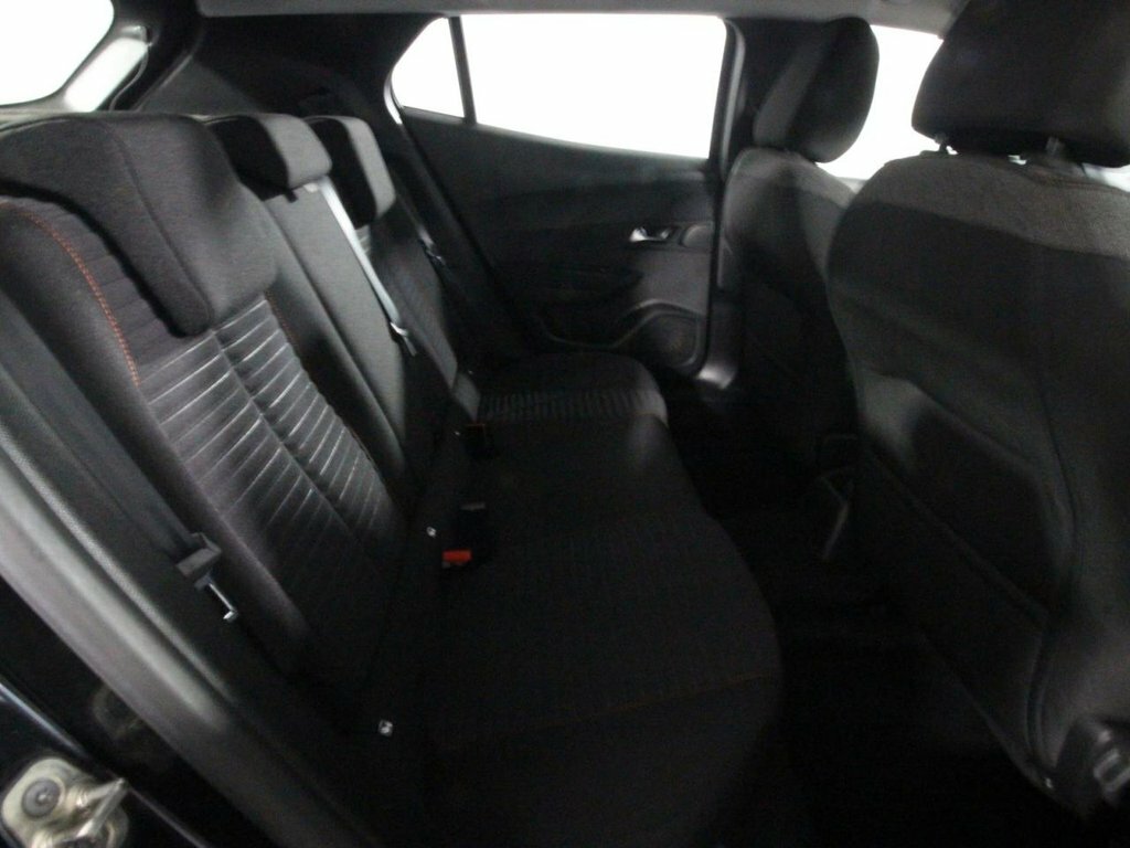 Peugeot 2008 1.2 Puretech 130 Eat8 Allure Premium Cwvehiclemark White #34