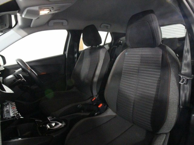 Peugeot 2008 1.2 Puretech 130 Eat8 Allure Premium Cwvehiclemark White #12