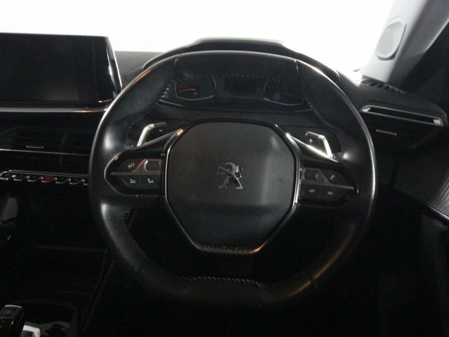 Peugeot 2008 1.2 Puretech 130 Eat8 Allure Premium Cwvehiclemark White #14