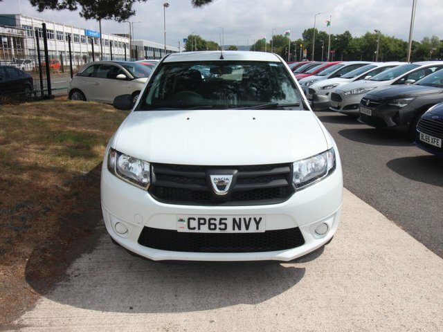 Dacia Sandero 1.2 Ambiance Hatchback Euro 6 7 White #2