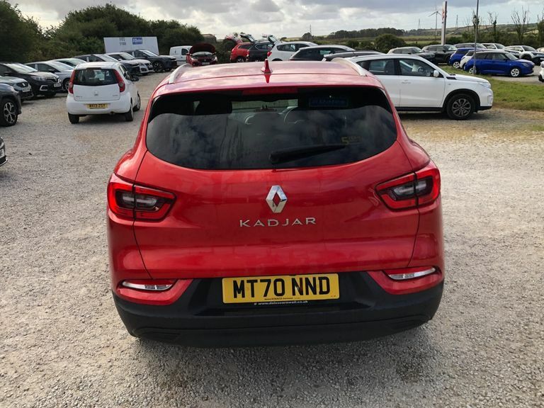 Renault Kadjar 1.3 Tce 160 Iconic Red #6