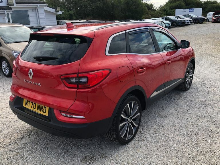 Renault Kadjar 1.3 Tce 160 Iconic Red #3