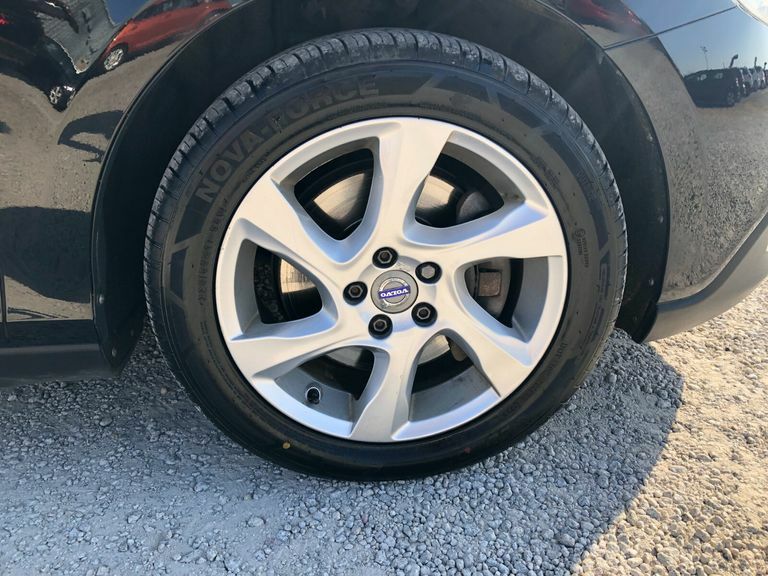 Volvo V40 Cross Country Hatchback Gold #11