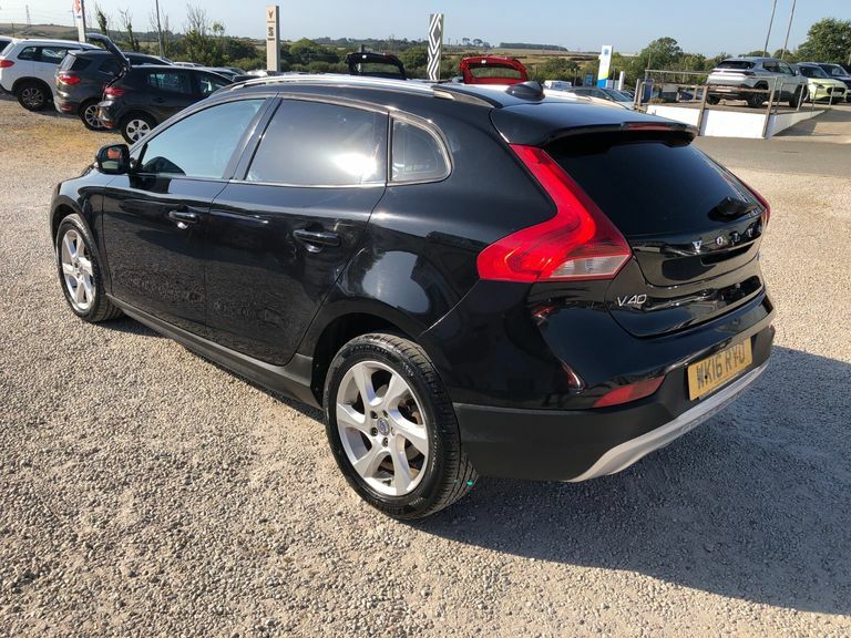 Volvo V40 Cross Country Hatchback Gold #7