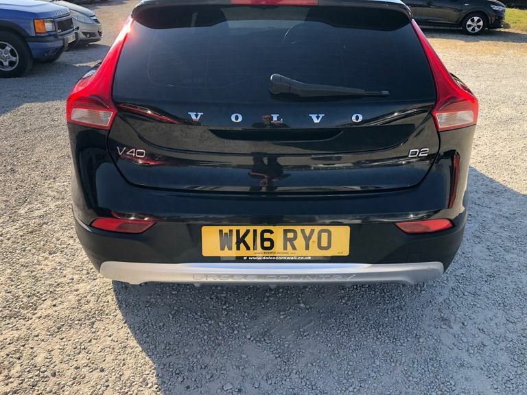 Volvo V40 Cross Country Hatchback Gold #8