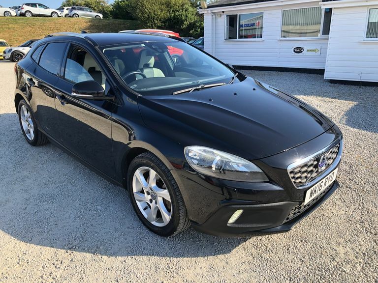 Volvo V40 Cross Country D2 120 Cross Country Lux Nav Black