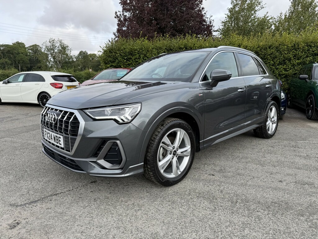 Audi Q3 Suv 1.5 Tfsi Cod 35 S Line 2024 Grey #3